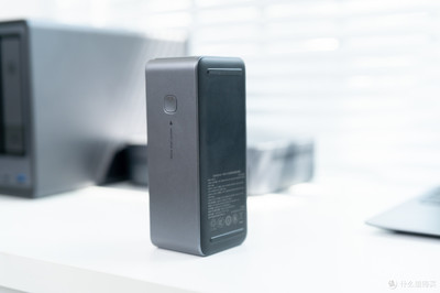 续航焦虑终结者 绿联家族5款热门移动电源深度实测报告，哪款才是你的菜？